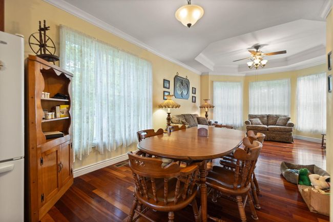 225 Hilltop Rd, Home with 3 bedrooms, 3 bathrooms and null parking in East Bernstadt KY | Image 7
