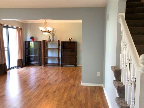 10816 W 115th Ter, Overland Park, KS, 66210-3016 | Card Image