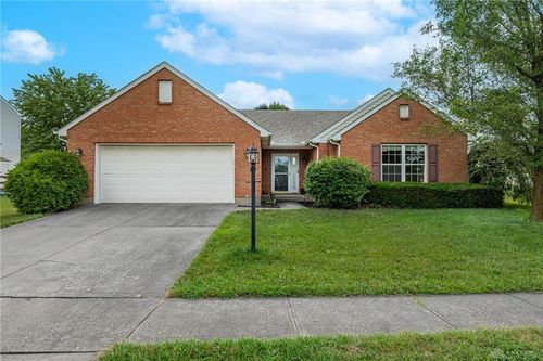 770 Settlers Walk Blvd, Springboro, OH, 45066-9186 | Card Image
