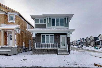 545 Bayview St Sw, House other with 4 bedrooms, 3 bathrooms and 3 parking in Airdrie AB | Image 2