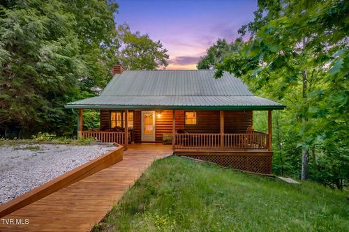 104 Maple Brook Ln, Roan Mountain, TN, 37687-3578 | Card Image