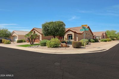 22612 N Las Lomas Lane, House other with 2 bedrooms, 2 bathrooms and null parking in Sun City West AZ | Image 3