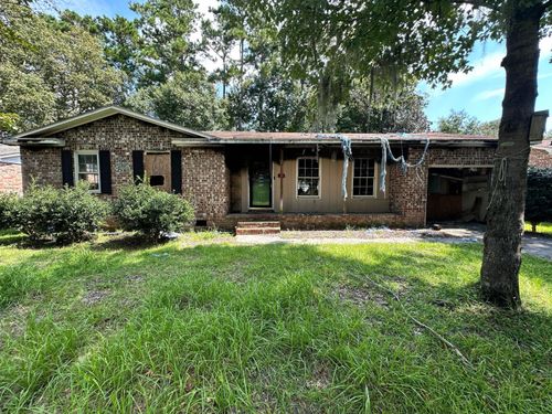 203 Pinewood St, Ladson, SC, 29456-4921 | Card Image