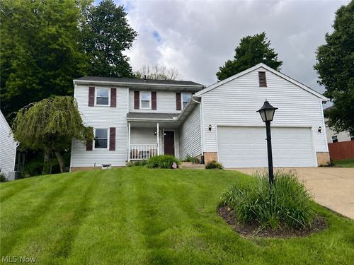 1505 Democracy Dr Nw, North Canton, OH, 44720-8621 | Card Image
