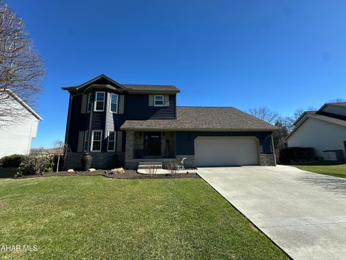 671 Aspen Ln, Duncansville, PA, 16635-7068 | Card Image