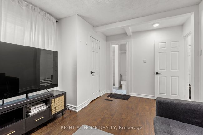 4 Deena Pl, House other with 8 bedrooms, 7 bathrooms and 6 parking in Markham ON | Image 13