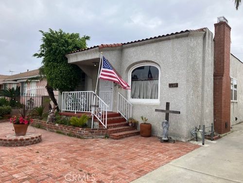 3011 Indiana Ave, South Gate, CA, 90280-4131 | Card Image