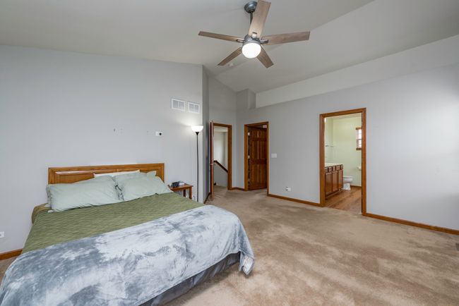 39251 Crofton Ln, House other with 4 bedrooms, 4 bathrooms and 2 parking in Beach Park IL | Image 19