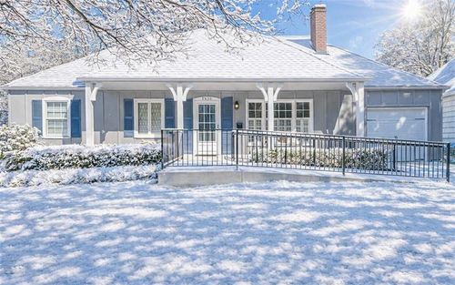 7938 Norwood St, Prairie Village, KS, 66208-3965 | Card Image