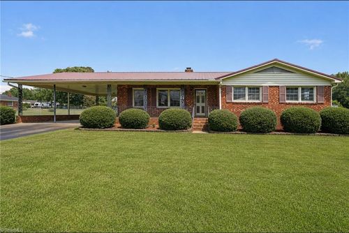 136 Beckford Drive, Lexington, NC, 27295 | Card Image