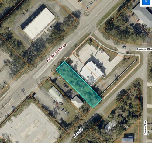 5024 Turnpike Feeder Rd, FORT PIERCE, FL, 34951-2218 | Card Image