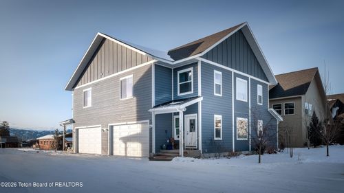 8-67 Eva Ln, Victor, ID, 83455-4907 | Card Image