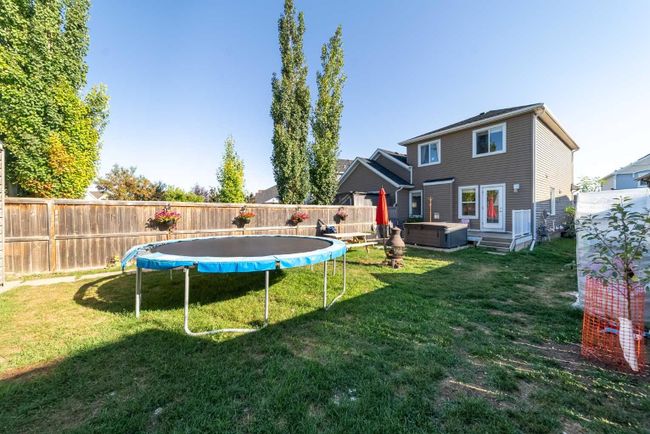 90 Autumn Green Se, Home with 4 bedrooms, 3 bathrooms and 2 parking in Calgary AB | Image 33
