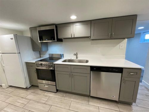 b-3229 S Lincoln St, Englewood, CO, 80113-2537 | Card Image