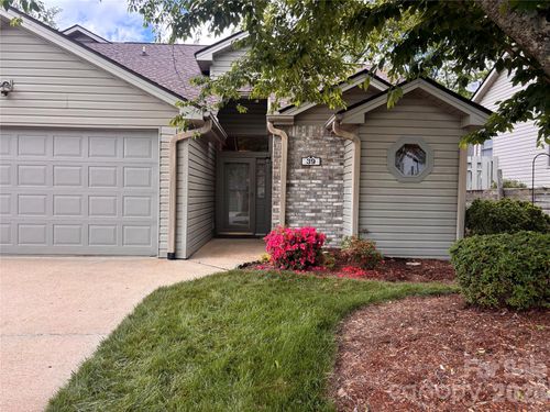 39 Tisha Ln, Hendersonville, NC, 28739-5583 | Card Image
