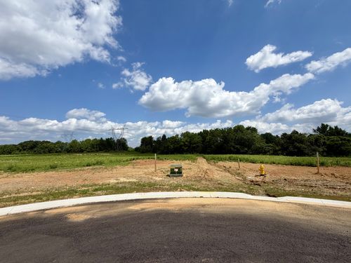 11 Fawn Meadows, Clarksville, TN, 37043 | Card Image