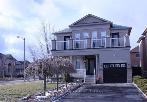 141 Fox Hound Cres, Woodbridge, ON, L4H2H4 | Card Image