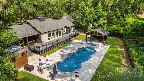 24 Landon Ln, Savannah, GA, 31410-3830 | Card Image