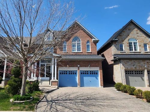 6 Castleglen Blvd, Markham, ON, L6C0A8 | Card Image