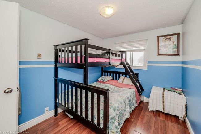 17 Folkstone Cres, House other with 3 bedrooms, 2 bathrooms and 2 parking in Kitchener ON | Image 22