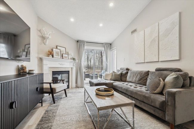 123 - 2110 Cleaver Ave, Condo with 2 bedrooms, 1 bathrooms and null parking in Burlington ON | Image 15