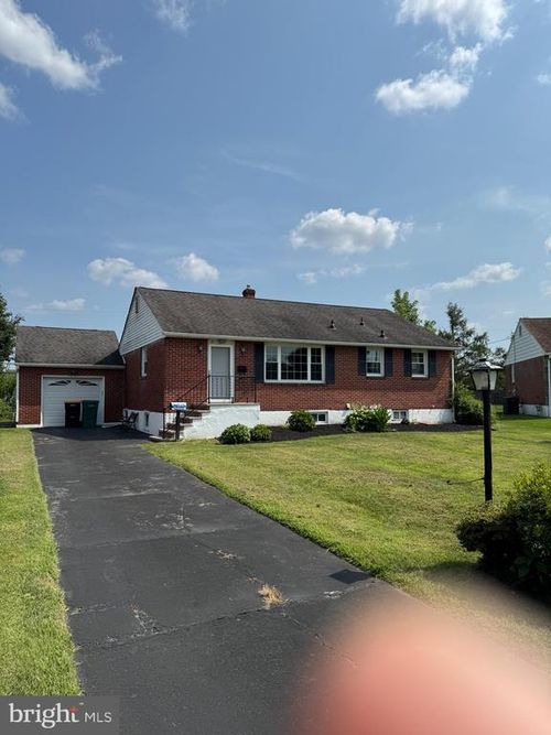 10 Dorking Ct, WILMINGTON, DE, 19808-4221 | Card Image