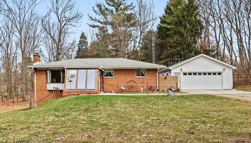 1592 Indianwood Rd, Lake Orion, MI, 48362-1200 | Card Image