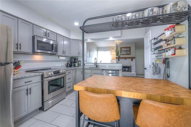 13148 Brougham Dr, House other with 3 bedrooms, 2 bathrooms and null parking in Olathe KS | Image 18