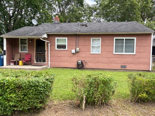 32332 Kalamazoo St, Westland, MI, 48186-4722 | Card Image