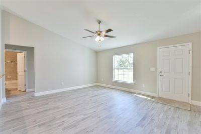 7336 Sw 131st Lane, House other with 3 bedrooms, 2 bathrooms and null parking in Ocala FL | Image 3