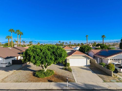 68220 Risueno Rd, Cathedral City, CA, 92234-3860 | Card Image