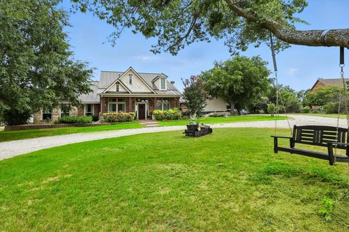 9231 Jim Christal Rd, Krum, TX, 76249-7058 | Card Image