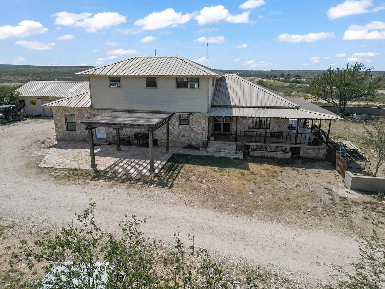 Residential in Comstock 3