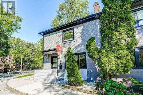 79 Maughan Cres, Toronto, ON, M4L3E6 | Card Image