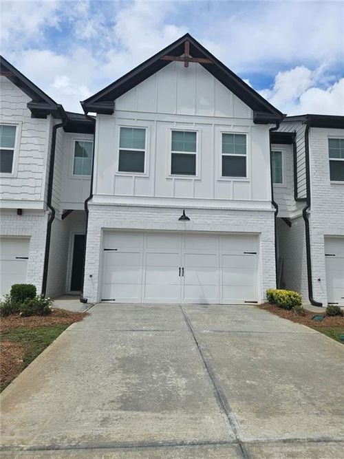 56 Auburn Hill Dr, Auburn, GA, 30011-5204 | Card Image