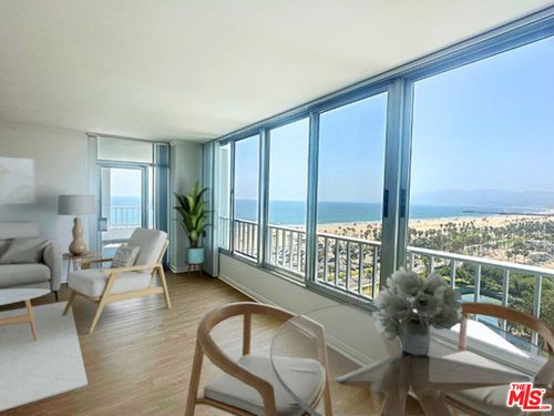 1521-2800 Neilson Way, Santa Monica, CA, 90405-4025 | Card Image