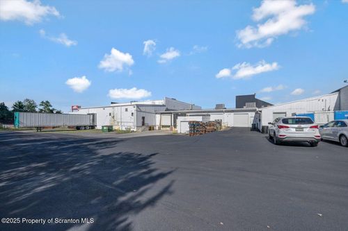 116 Monahan Ave, Dunmore, PA, 18512-1706 | Card Image