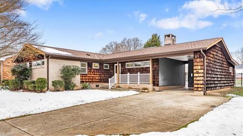 2912 W Cornwallis Drive, Greensboro, NC, 27408 | Card Image