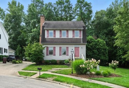 767 Whitehall St, Mansfield, OH, 44904-2133 | Card Image