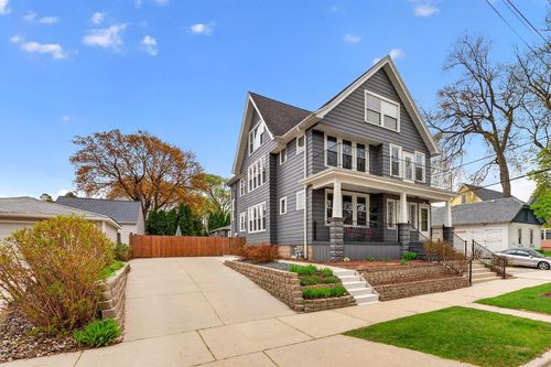 1725-1723 E Ontario Street, Milwaukee, WI, 53207 | Card Image