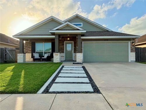 210 Cobble Stone Ct, Victoria, TX, 77904-2975 | Card Image