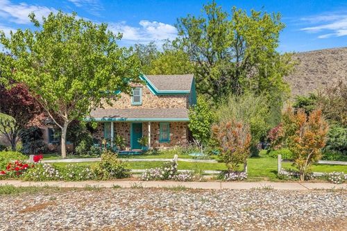 10 N Ash Creek Dr, Toquerville, UT, 84774-7700 | Card Image