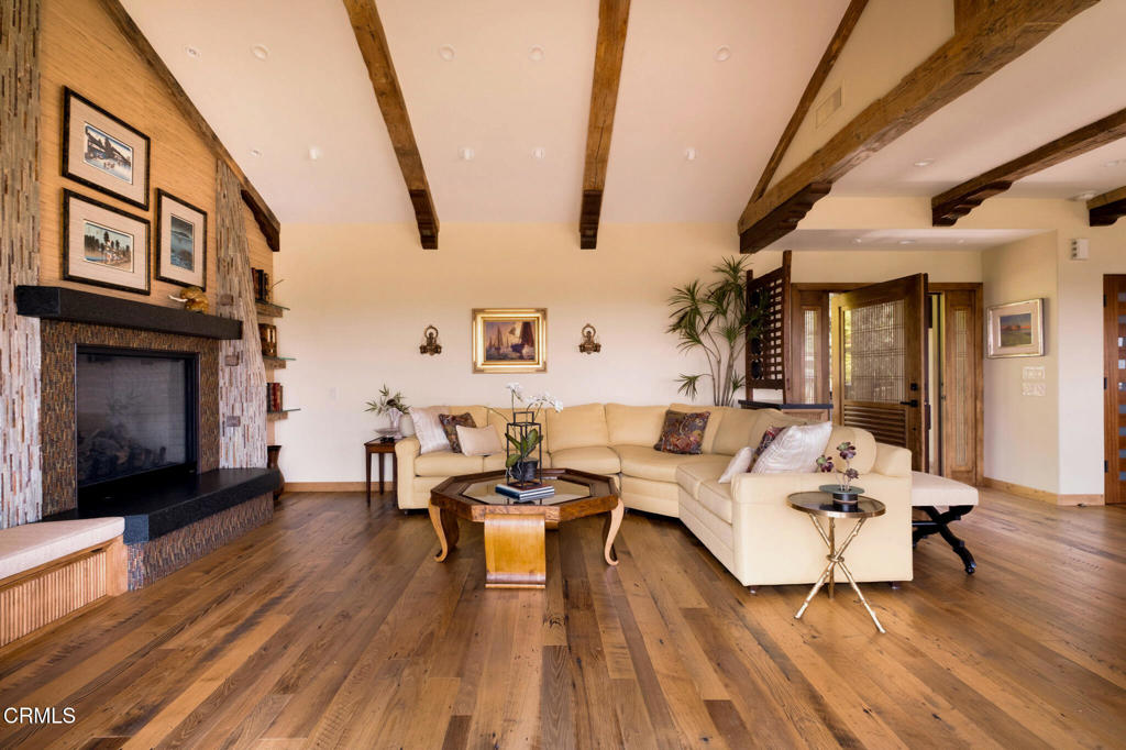 Residential in Pasadena 5