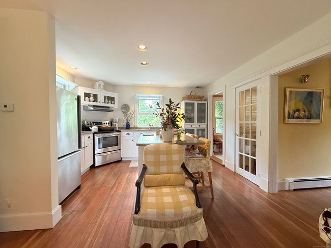 137 Main St, House other with 3 bedrooms, 2 bathrooms and 3 parking in Chester CT | Image 12