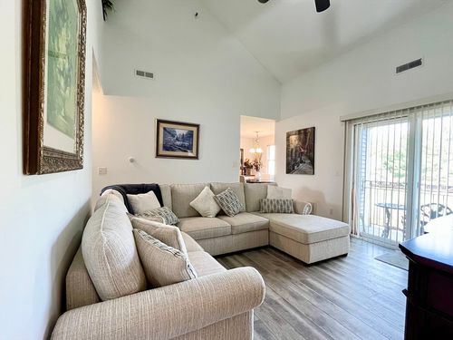 unit-34-74 Tennis Plaza Rd, Dracut, MA, 01826-3345 | Card Image