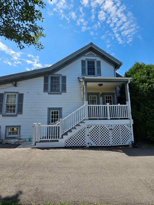 236-236 Robert Parker Coffin Rd, Long Grove, IL, 60047-9539 | Card Image