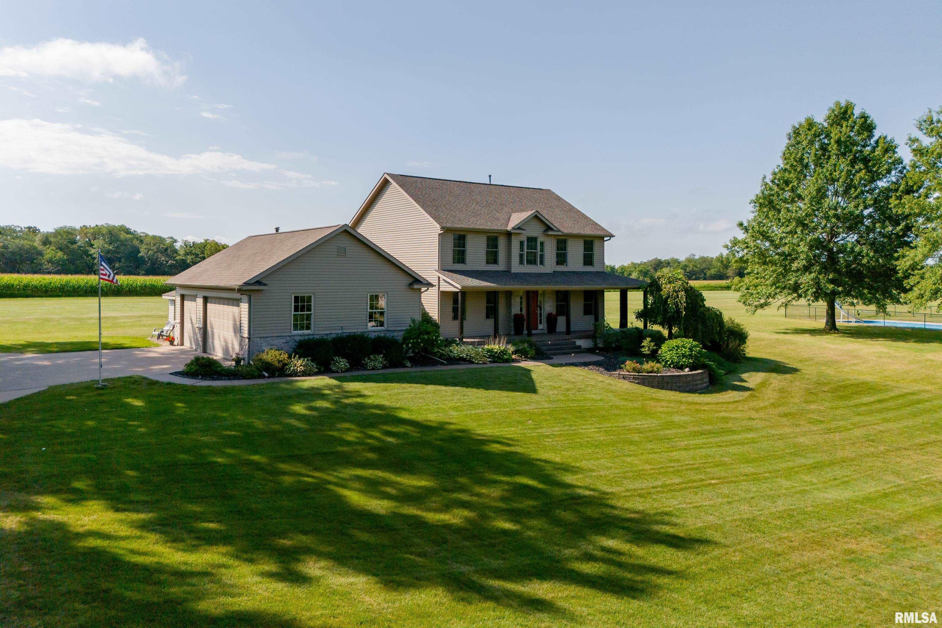 114th St, Blue Grass, IA 52726