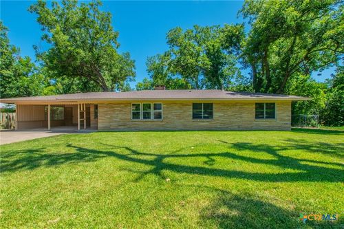 2808 W Avenue P, Temple, TX, 76504-6424 | Card Image