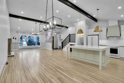 64 Hartford Rd Nw, Calgary, AB, T2K2A5 | Card Image