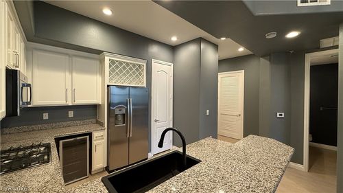 311-68 E Serene Ave, Las Vegas, NV, 89123-3732 | Card Image